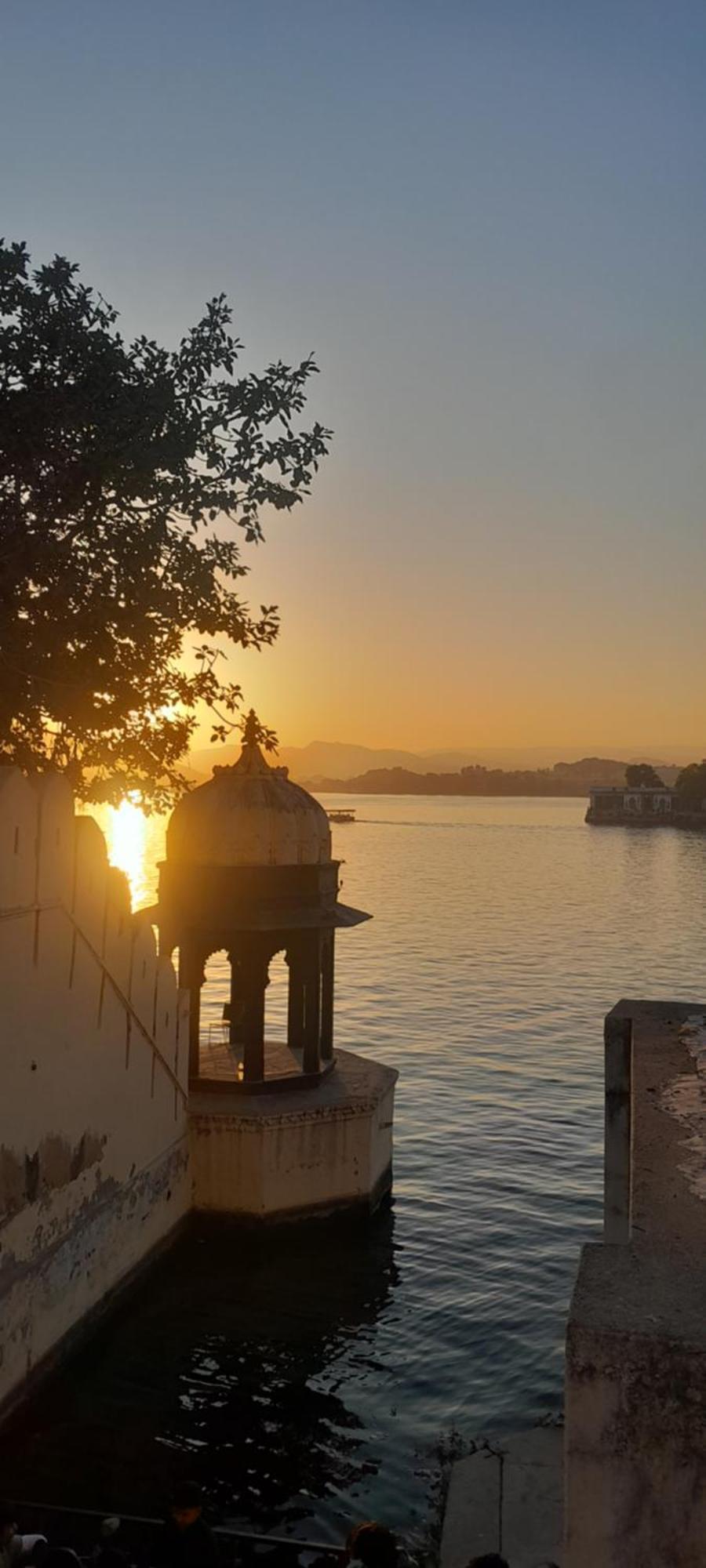 Paddy'S Loft The Lake View Hostel Udaipur Kültér fotó
