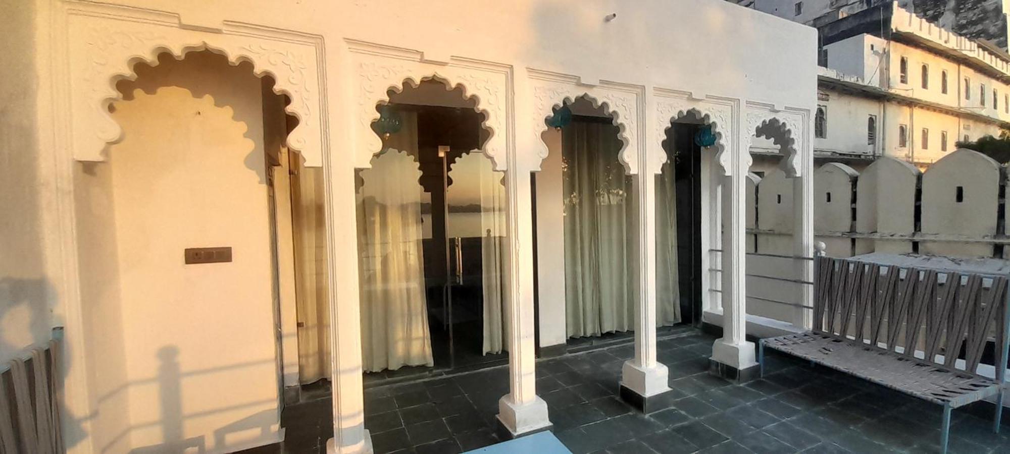 Paddy'S Loft The Lake View Hostel Udaipur Kültér fotó